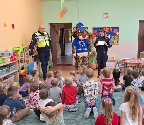 Policjanci z wizytą w przedszkolu