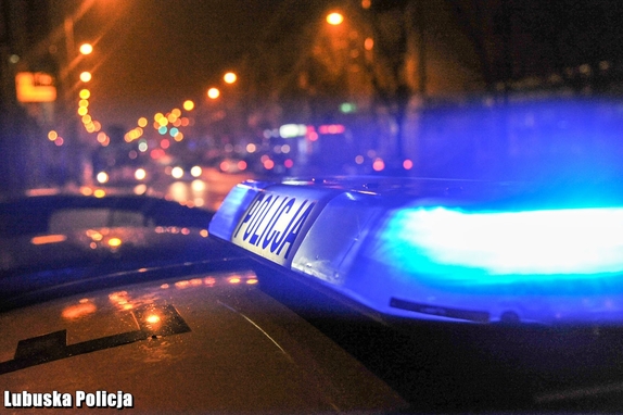 Skuteczny pościg za nietrzeźwym drogowym piratem z dożywotnim zakazem