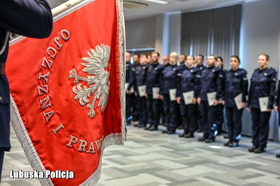 To dla nich wyjątkowy moment „...ŚLUBUJĘ...”. 28 policjantów zasiliło szeregi lubuskiej Policji