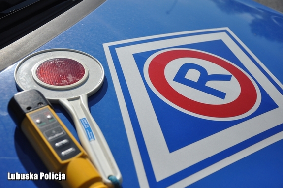 Jechał rowerem mając prawie trzy promile – policjanci przerwali nieodpowiedzialną jazdę